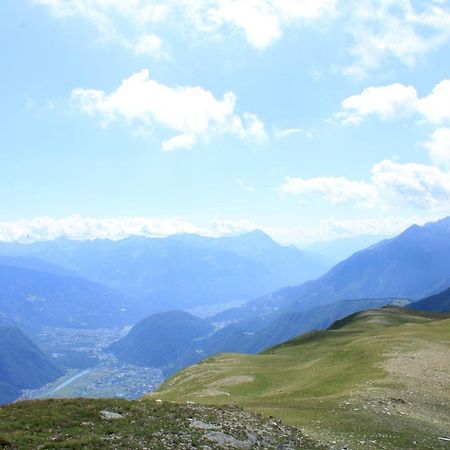 Chalet Baita Delle Favole Di Rosarita Berbenno di Valtellina ภายนอก รูปภาพ