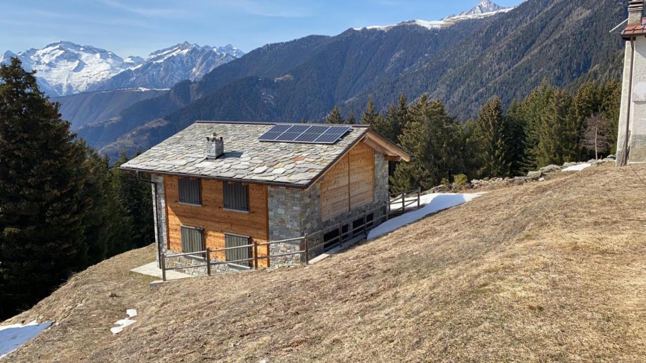Chalet Baita Delle Favole Di Rosarita Berbenno di Valtellina ภายนอก รูปภาพ