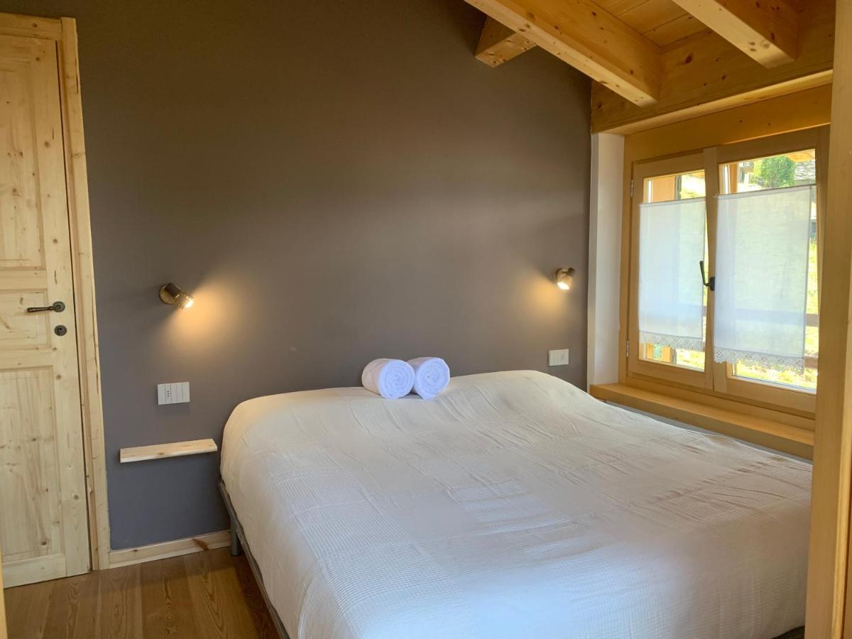 Chalet Baita Delle Favole Di Rosarita Berbenno di Valtellina ภายนอก รูปภาพ